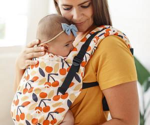 Tula Baby Carrier FTG (Free to Grow)- Cherry