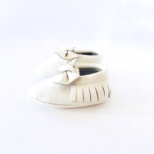 Little Leather - White Bow - Soft Soled Shoes